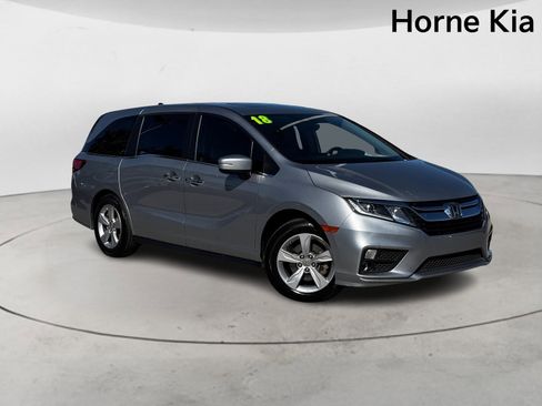 Used 2018 Honda Odyssey EX-L image 2