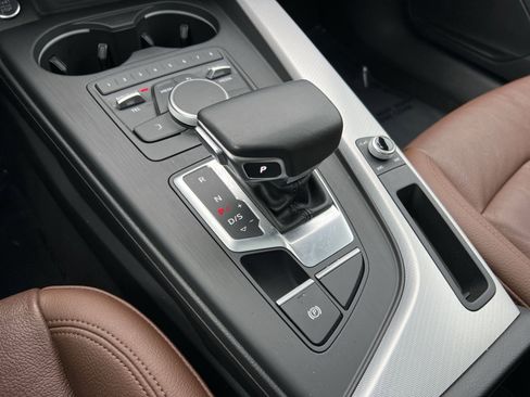 Used 2017 Audi A4 2.0T Premium image 21