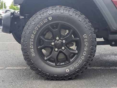 Used 2021 Jeep Wrangler Unlimited Sport AWD/4WD image 22