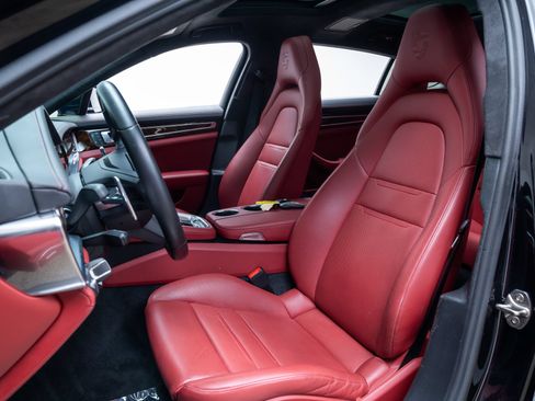 Used 2022 Porsche Panamera Turbo S Executive AWD/4WD image 25