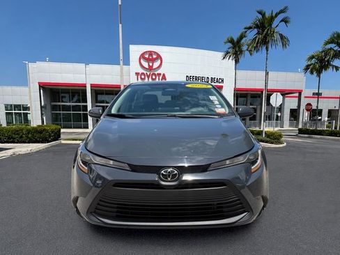 Certified 2023 Toyota Corolla LE FWD image 2