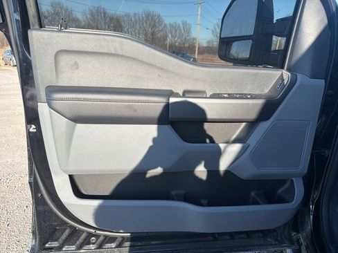 Used 2025 Ford F250 XL w/ STX Appearance Package image 11