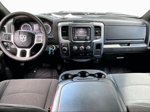 Used 2024 RAM 1500 Warlock RWD image 26