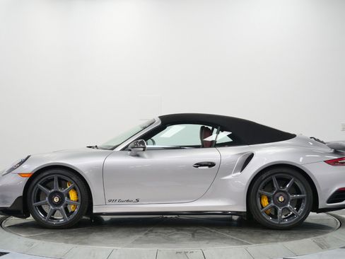 Used 2019 Porsche 911 Turbo S image 6