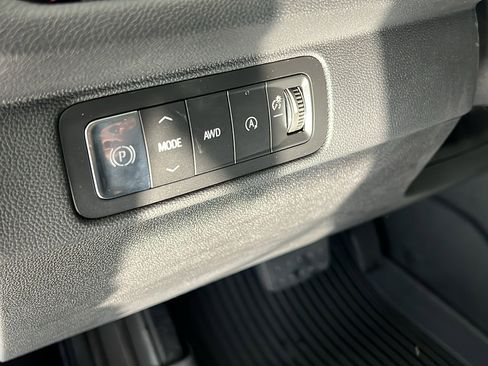 New 2026 Chevrolet Traverse Z71 image 27