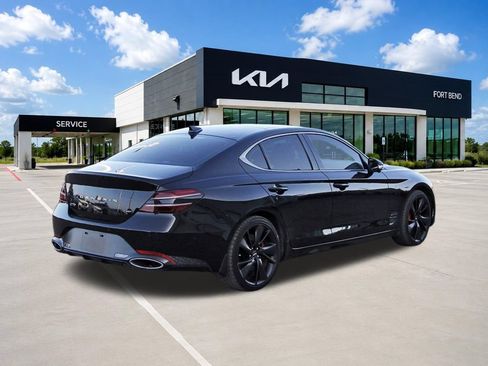 Used 2023 Genesis G70 3.3T w/ Sport Prestige Package RWD image 5