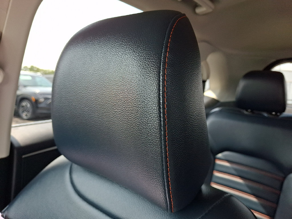 Used 2022 Ford Edge SEL w/ Sport Appearance Package AWD/4WD image 18