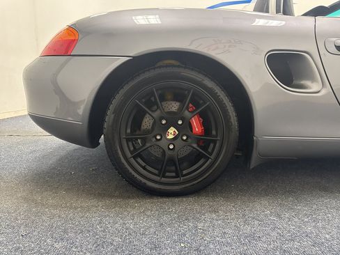 Used 2002 Porsche Boxster S RWD image 23