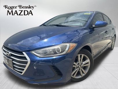 Used 2017 Hyundai Elantra SE