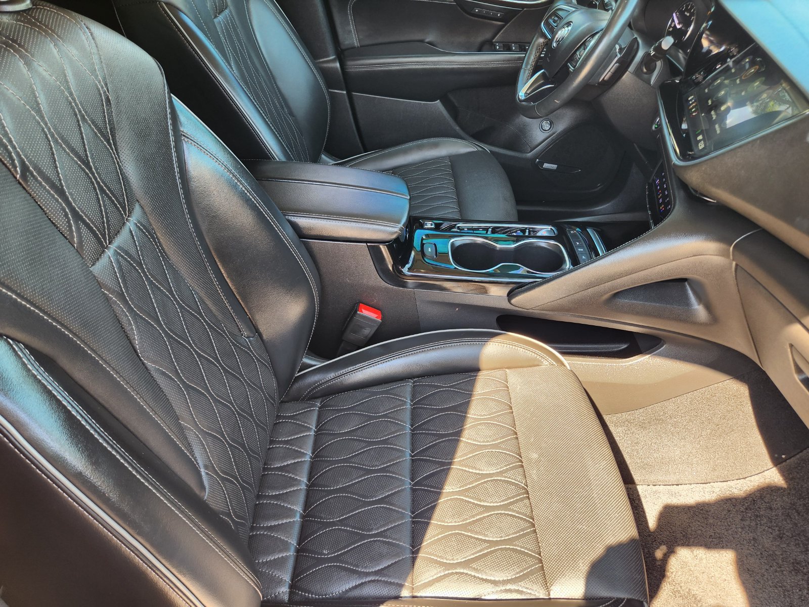 Used 2023 Buick Envision Avenir FWD image 15