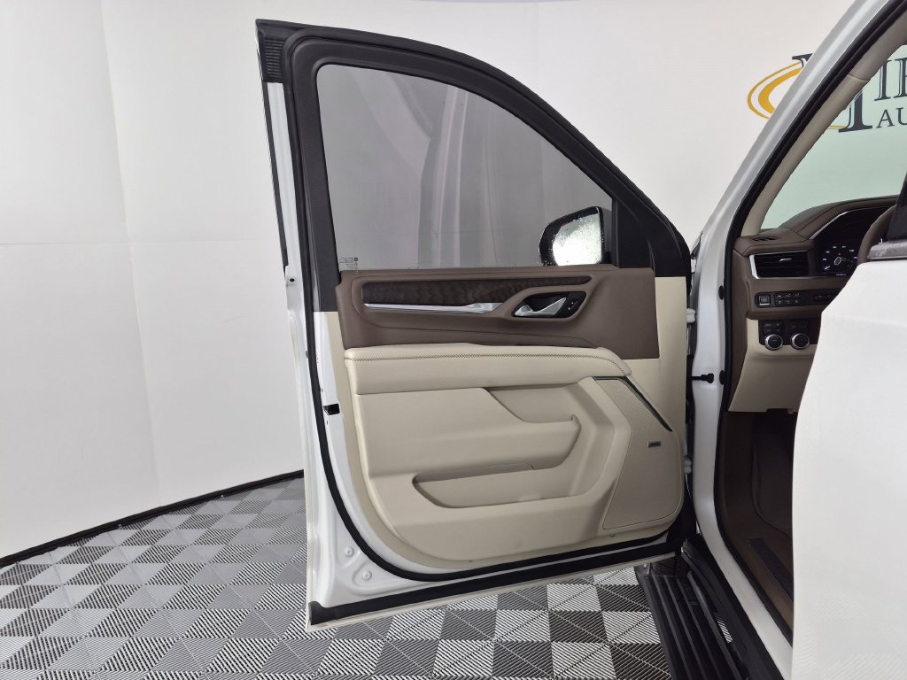 Certified 2023 GMC Yukon Denali AWD/4WD image 13