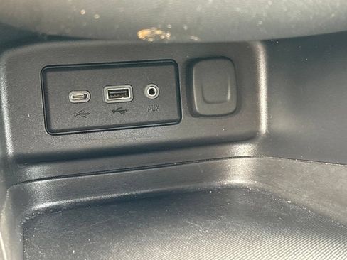 Certified 2023 Chevrolet Equinox LT AWD/4WD image 18