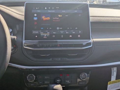 New 2026 Jeep Compass Latitude AWD/4WD image 16