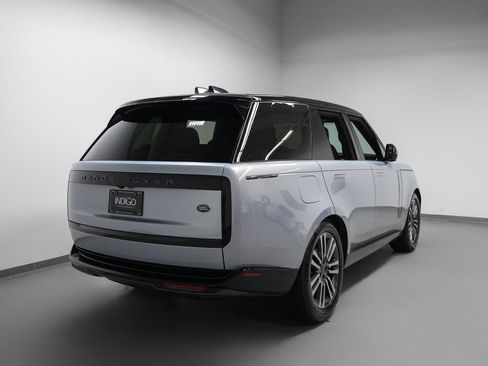 Used 2023 Land Rover Range Rover SE AWD/4WD image 25
