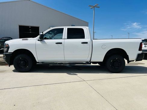 New 2025 RAM 2500 Tradesman image 33