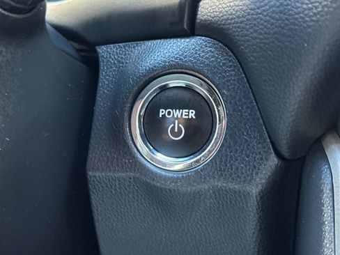 Certified 2025 Toyota RAV4 XLE AWD/4WD image 22