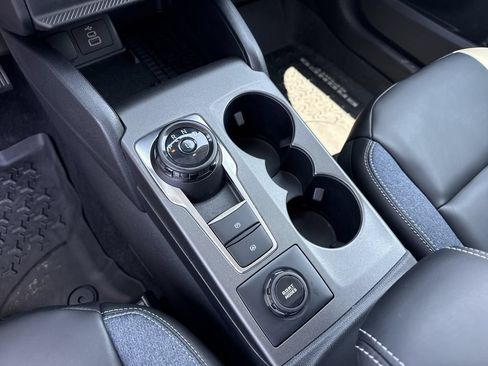 Used 2025 Ford Bronco Sport Outer Banks w/ Outer Banks Tech Package+ AWD/4WD image 29