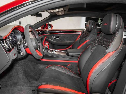 Used 2024 Bentley Continental GT Speed image 2