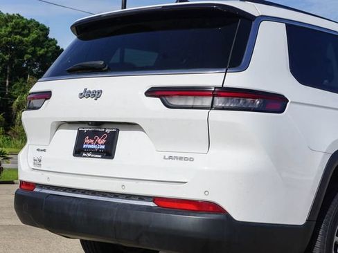Used 2023 Jeep Grand Cherokee L Laredo AWD/4WD image 5