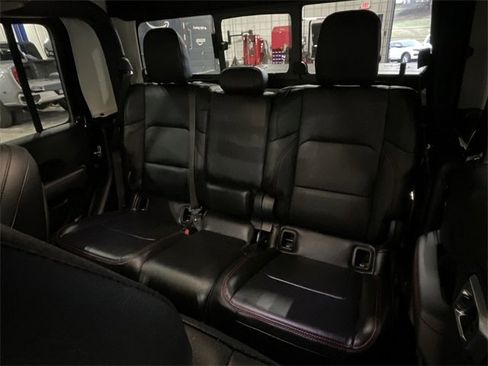Used 2023 Jeep Gladiator Rubicon w/ LED Lighting Group image 28