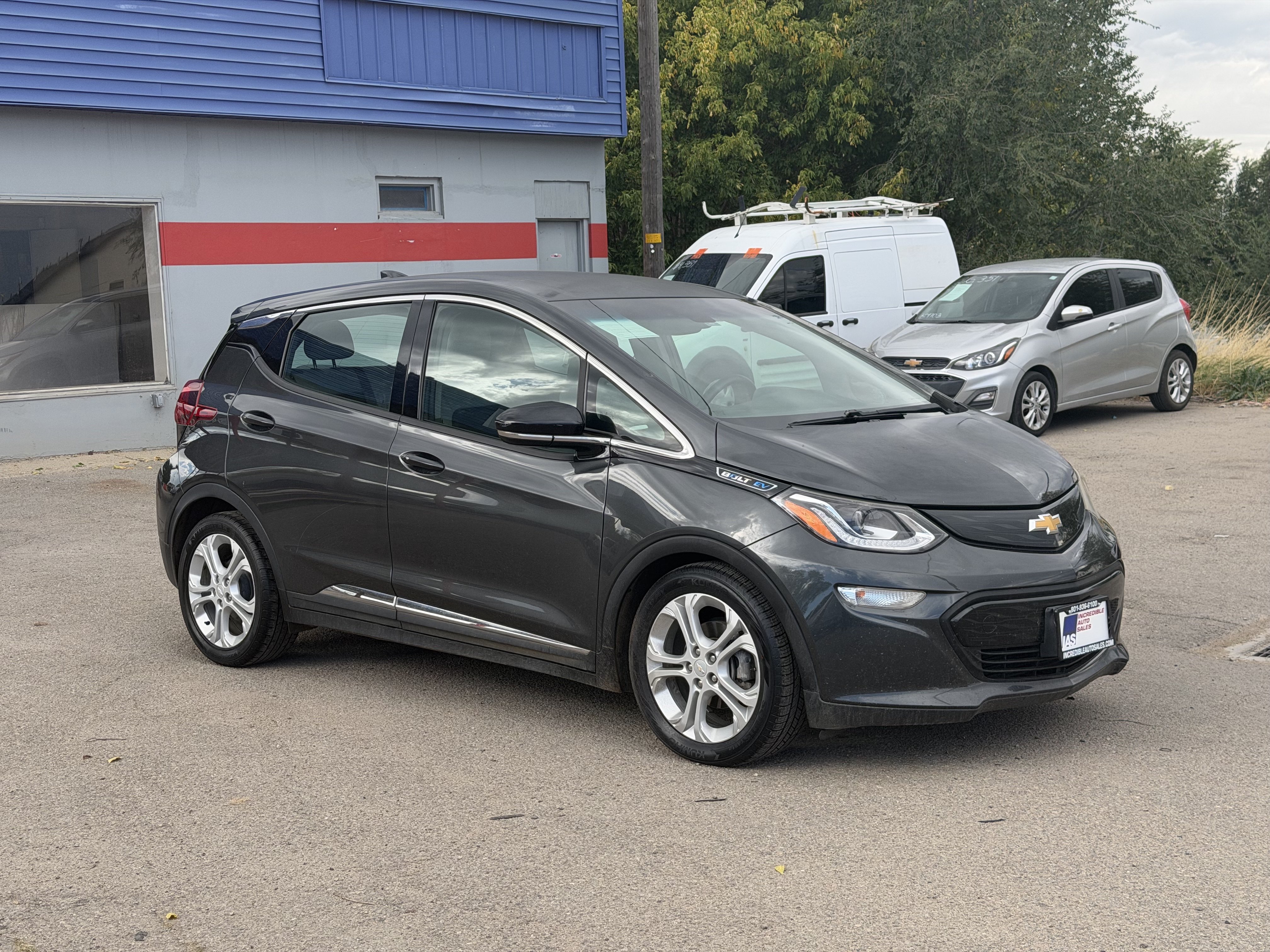 Used 2017 Chevrolet Bolt LT FWD image 8