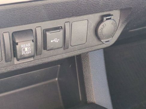 Certified 2023 Toyota Tacoma SR image 21