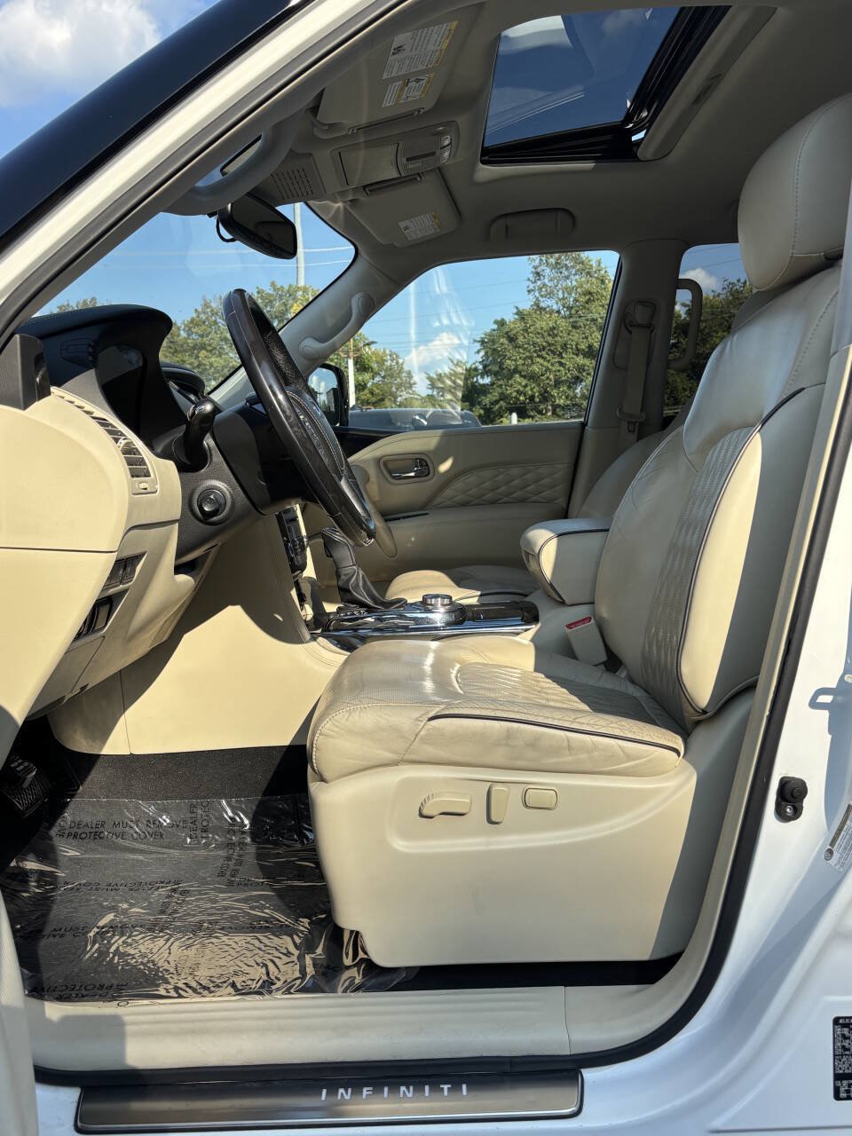 Used 2019 INFINITI QX80 Luxe w/ 22" Wheel Package AWD/4WD image 14