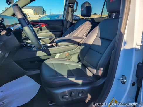 Certified 2026 Chevrolet Traverse Z71 w/ Driver Confidence Package image 10