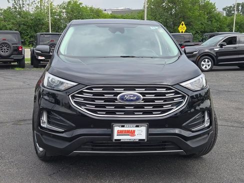 Used 2024 Ford Edge Titanium AWD/4WD image 4