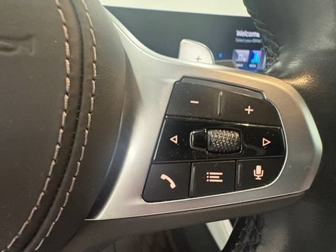 Used 2024 BMW X5 xDrive40i w/ M Sport Package AWD/4WD image 19