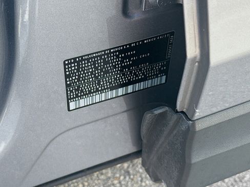 Used 2022 Volkswagen Taos SE image 37