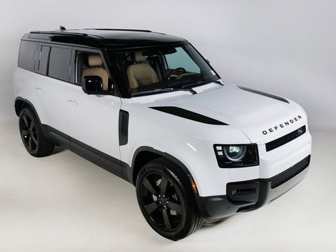 New 2026 Land Rover Defender 110 S image 10