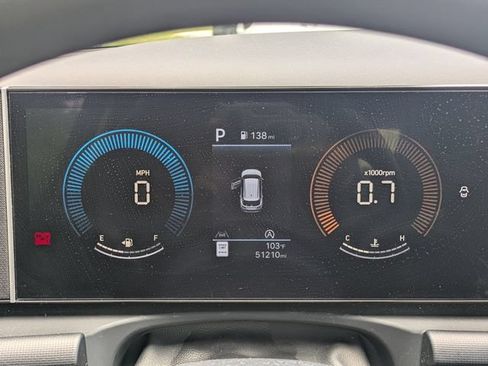 Used 2025 Hyundai Tucson SEL FWD image 27