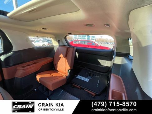 New 2026 Kia Carnival SX Prestige FWD image 25