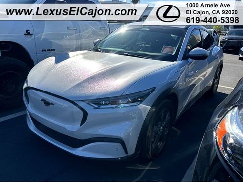 Used 2022 Ford Mustang Mach-E Select image 1