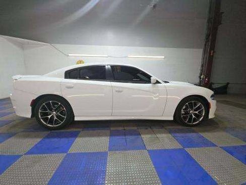 Used 2022 Dodge Charger GT RWD image 1