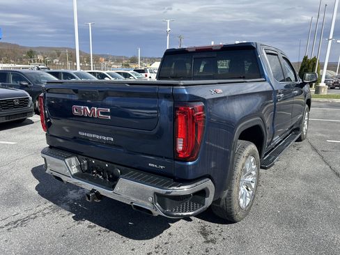 Used 2019 GMC Sierra 1500 SLT w/ SLT Premium Plus Package image 17
