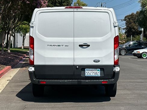 Used 2016 Ford Transit 150 130 Low Roof RWD image 5