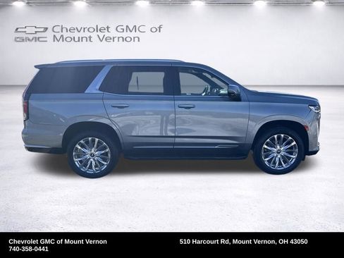 Used 2023 Cadillac Escalade Premium Luxury image 7