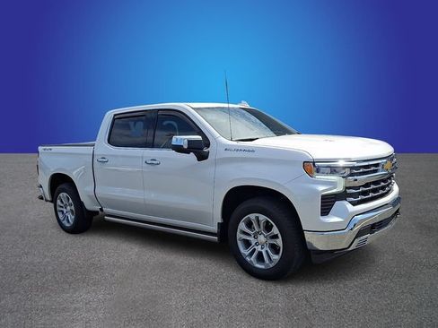 Used 2025 Chevrolet Silverado 1500 LTZ w/ Technology Package AWD/4WD image 3