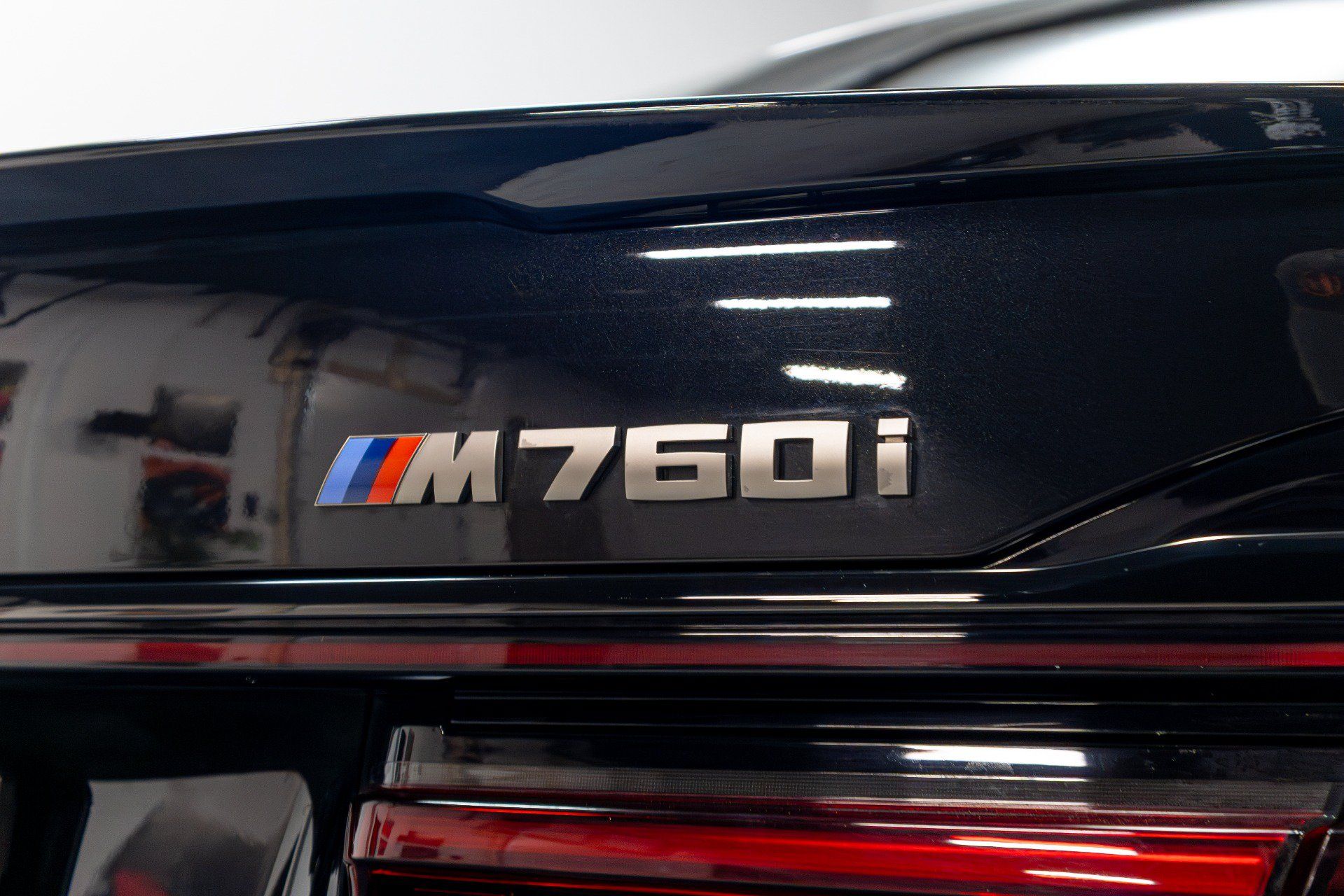 Used 2022 BMW M760i xDrive AWD/4WD image 63