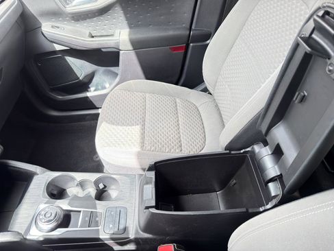 Used 2020 Ford Escape SE FWD image 60