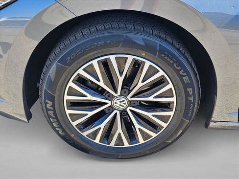Used 2019 Volkswagen Jetta SE FWD image 23