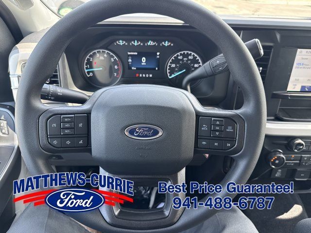 New 2026 Ford F250 XLT w/ FX4 Off-Road Package AWD/4WD image 18