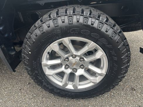 Used 2023 Chevrolet Silverado 1500 W/T w/ WT Safety Package image 19