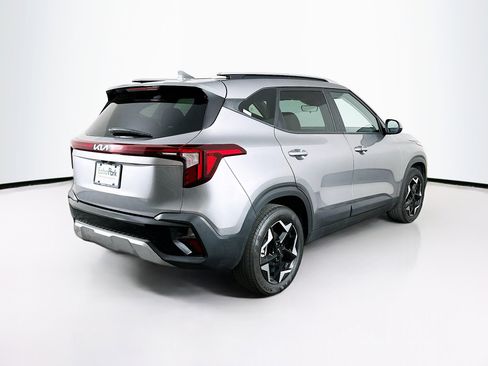 Used 2025 Kia Seltos S FWD image 9