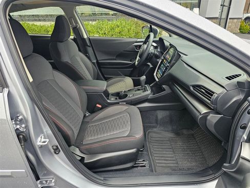 Used 2024 Subaru Impreza 2.0i Sport image 11