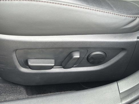 Used 2025 MAZDA CX-30 AWD 2.5 S w/ Premium Package image 20