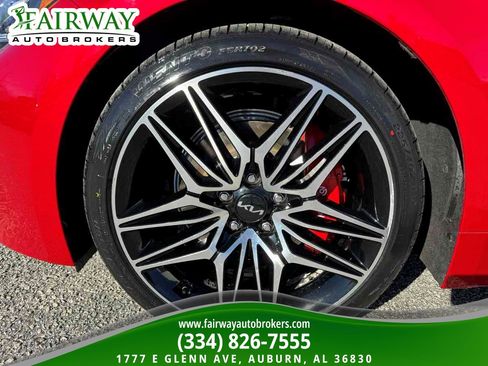 Used 2022 Kia Stinger GT2 image 31