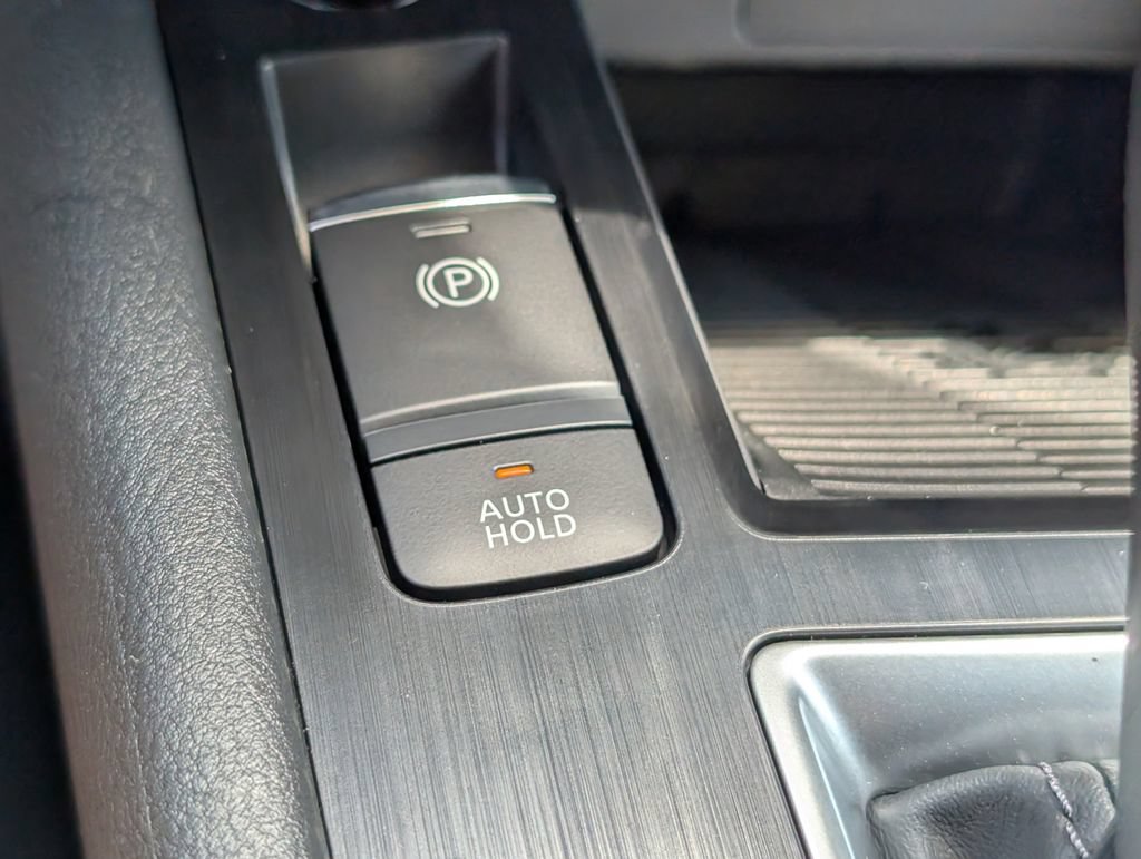 New 2026 Nissan Kicks SV w/ Cold Weather Package FWD image 29